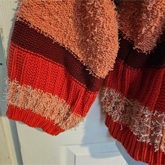 Woman's long sleeve multi-colored striped sweater size L - Picture 4 of 6